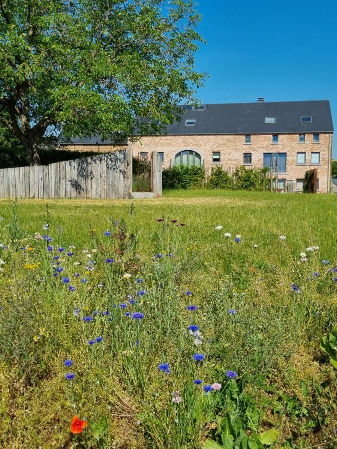 Cerf, Ouvre-Moi B&B โรชฟอร์ ภายนอก รูปภาพ