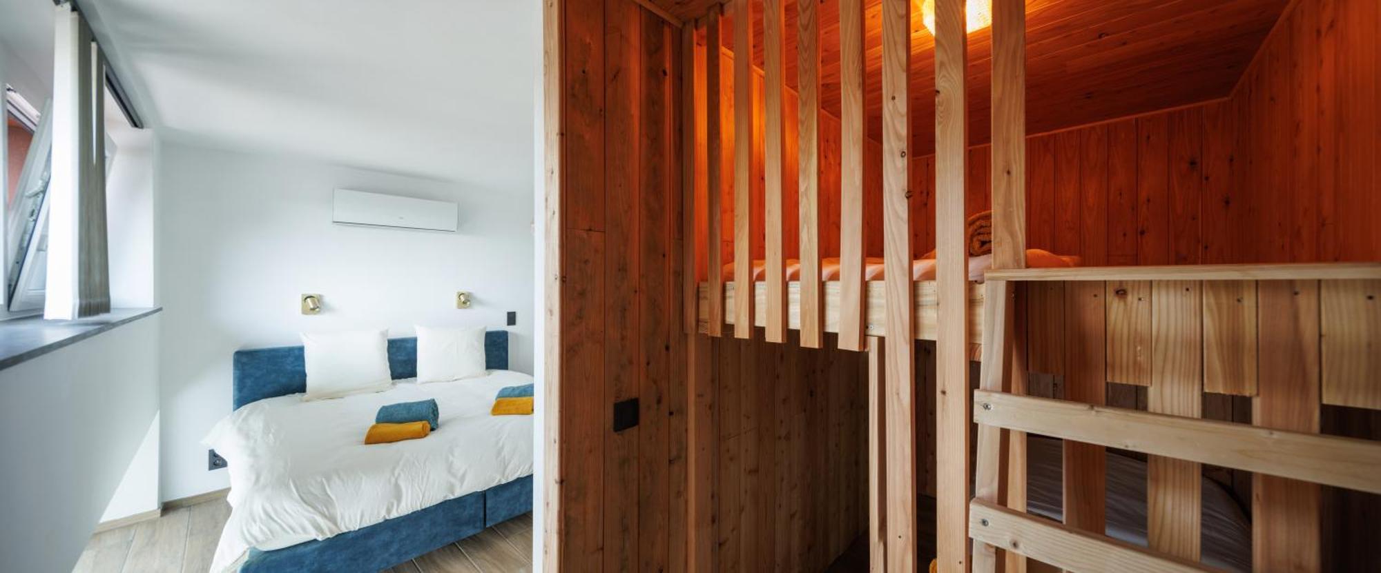 Cerf, Ouvre-Moi B&B โรชฟอร์ ภายนอก รูปภาพ